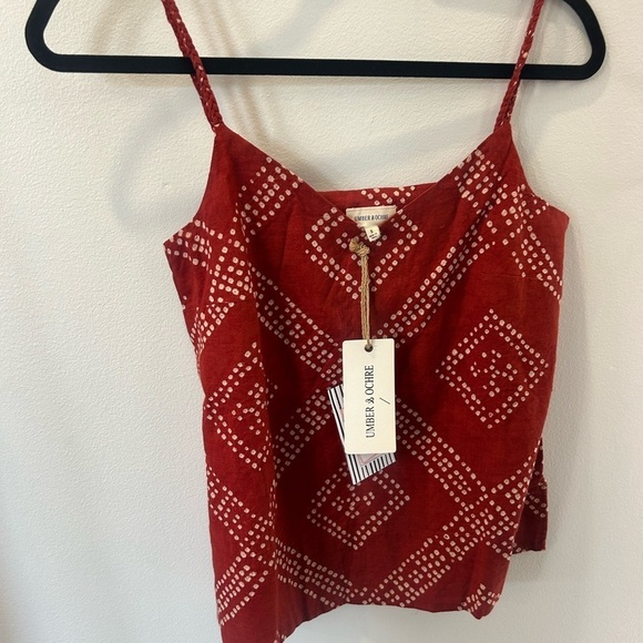 Umbre & Ochre Red Patterned Women's Top size S NWR - Picture 1 of 3